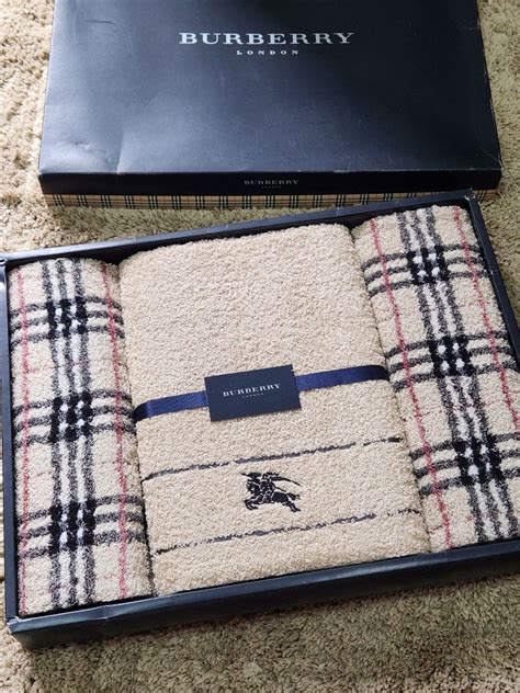 burberry towels|burberry towel set.